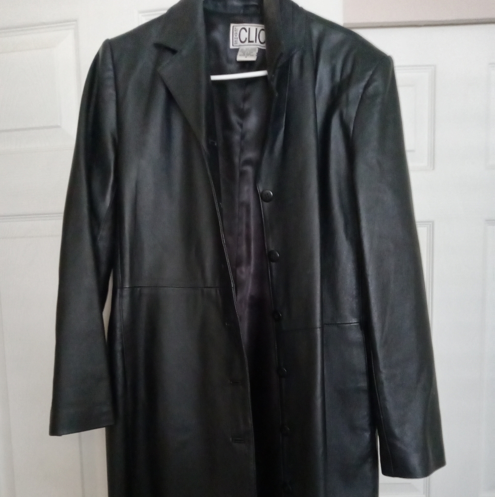 Long leather jacket like new